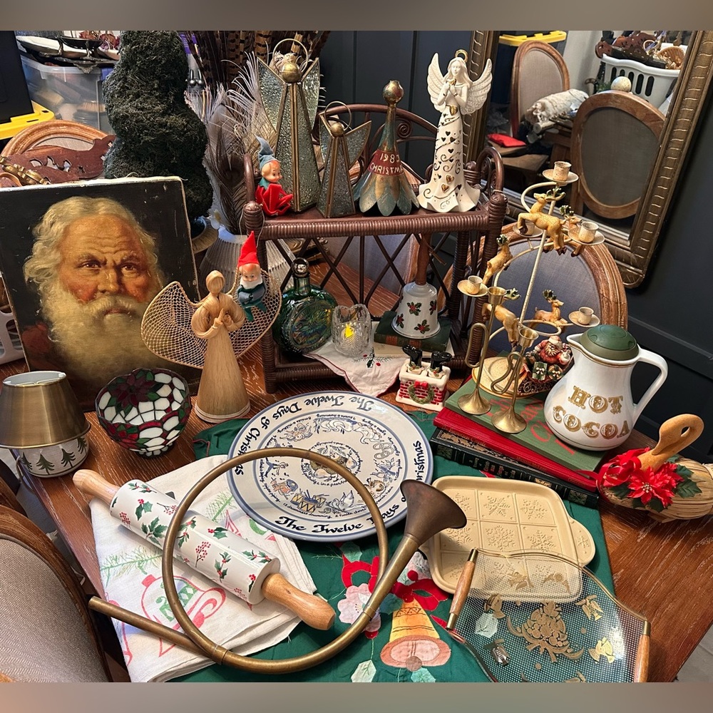 Vintage Christmas Holiday Hanukkah Decor Items